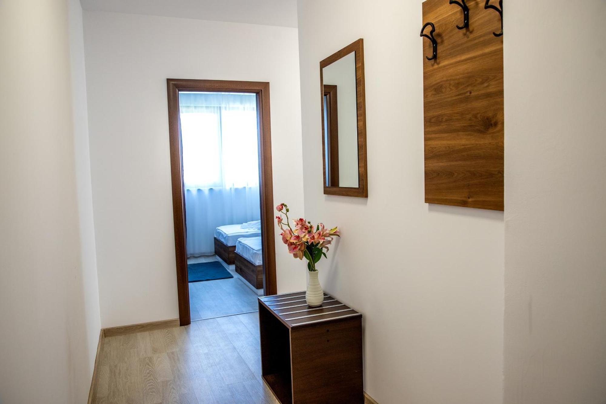 Two-Bedroom Premium Apartment Saints Constantine and Helena Exterior foto